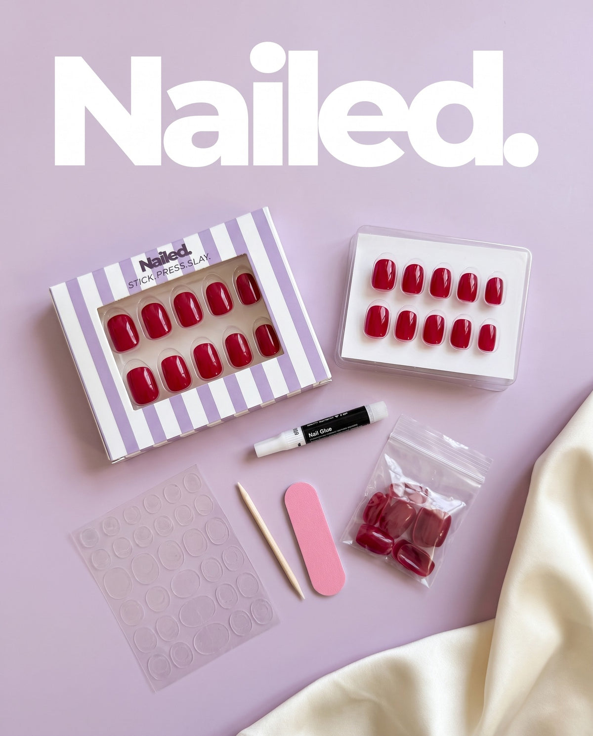 Kit Nailed. Cherry Bomb complet, flat lay