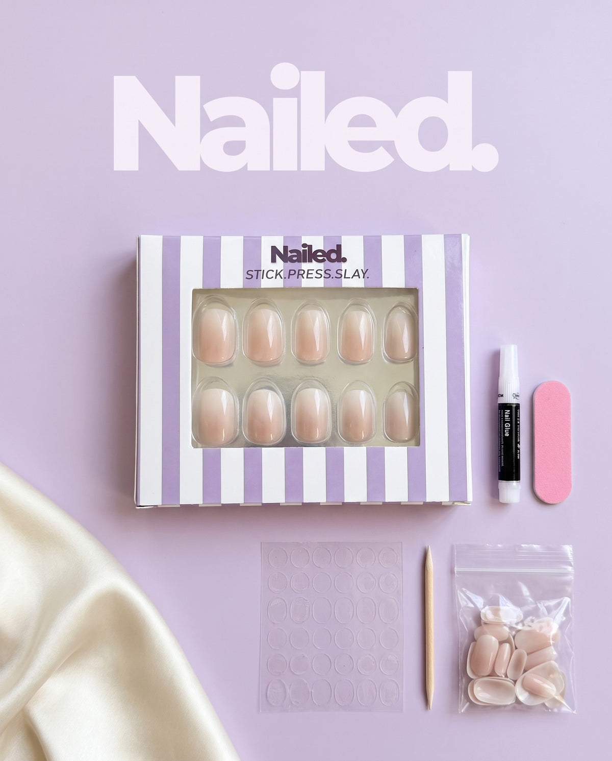 Kit Nailed. Nude complet, flat lay